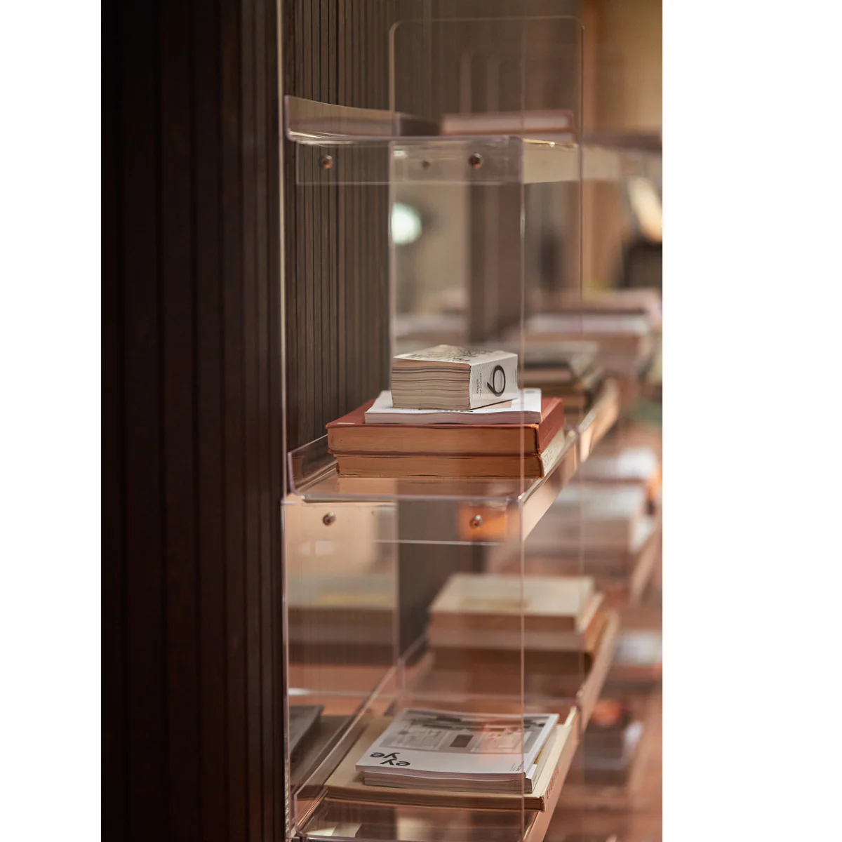 Acrylic Cabinet 160cm Clear - Image 12