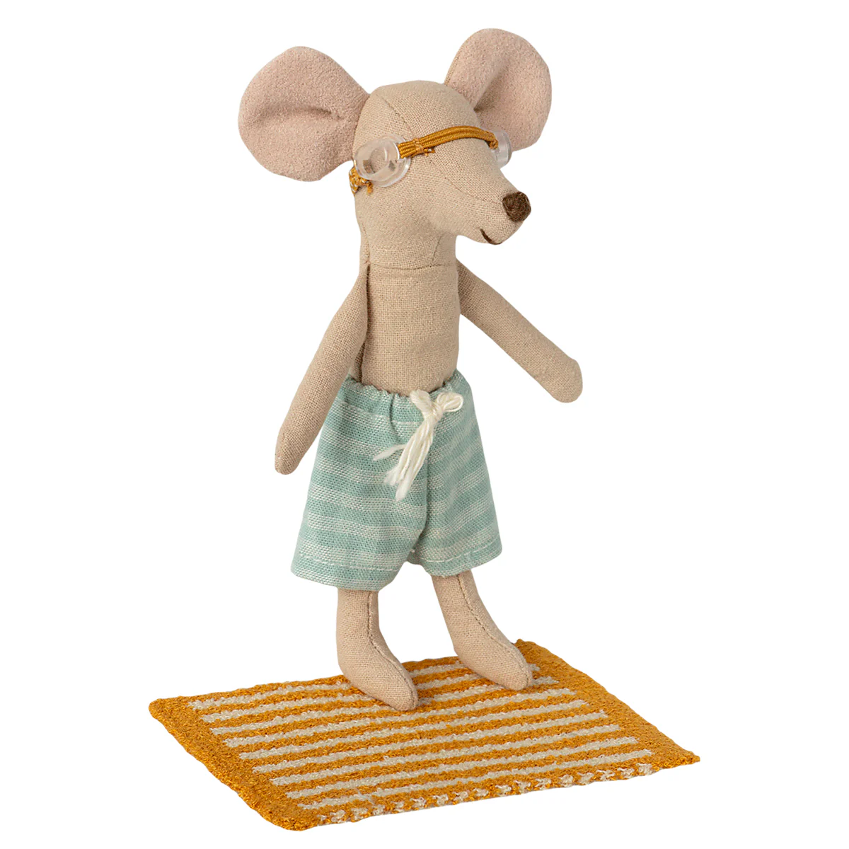 Beach set for big brother mouse - Image 2