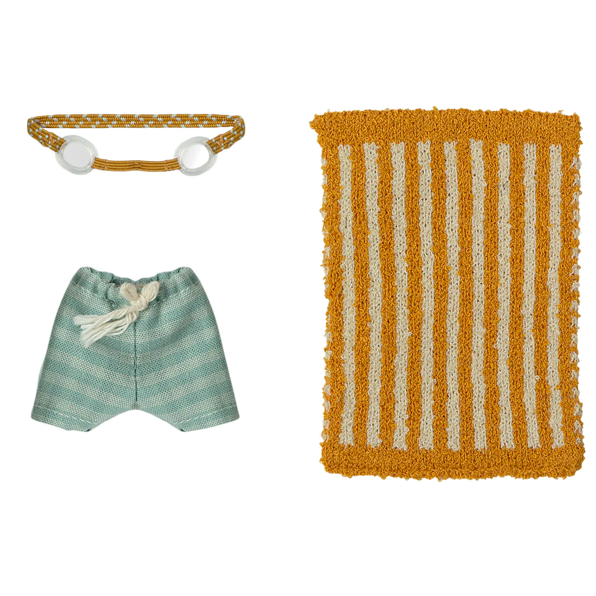 Beach set for big brother mouse - Image 3