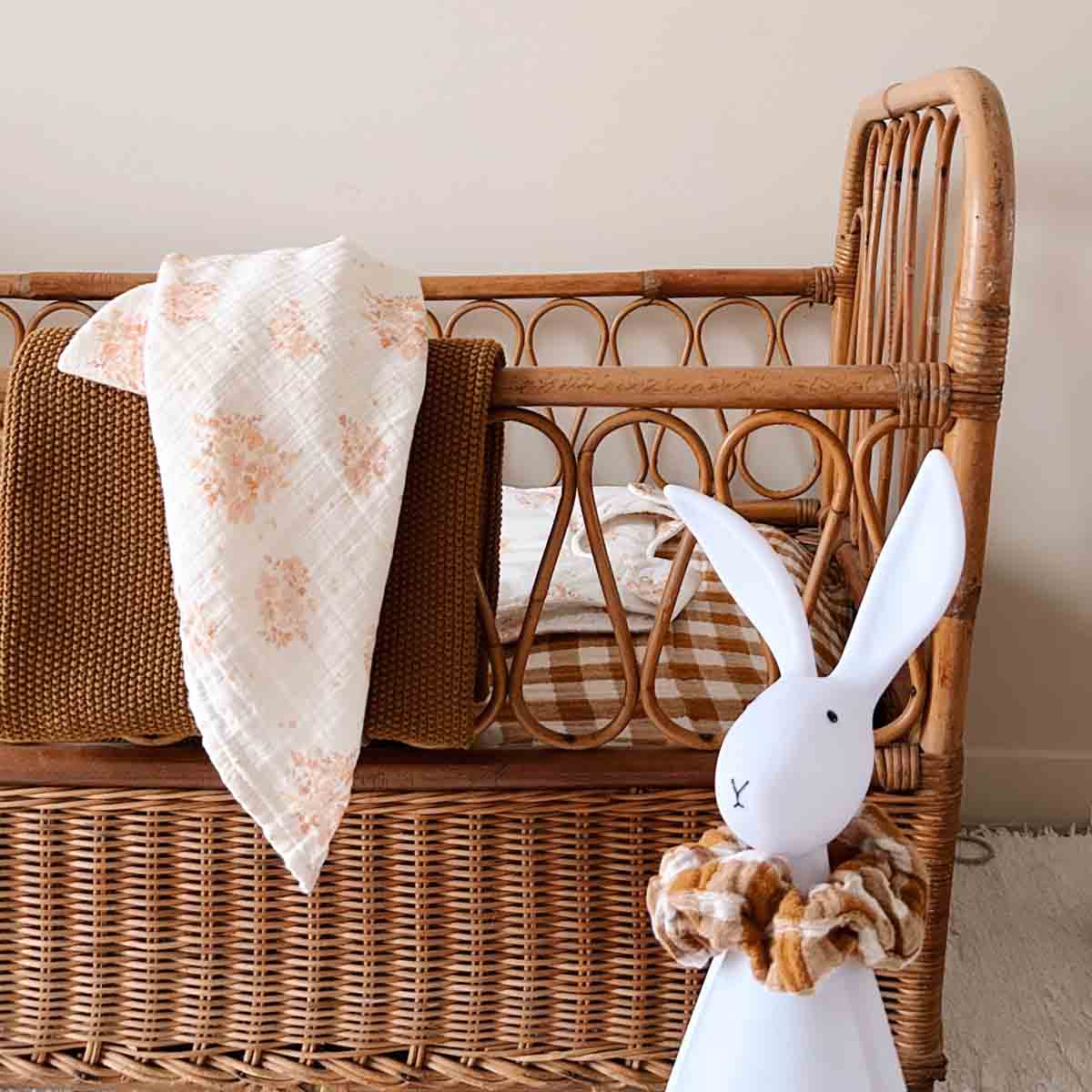BIANCA SWADDLE GINGHAM CARAMEL: VICHY / L 110*110 - Image 9