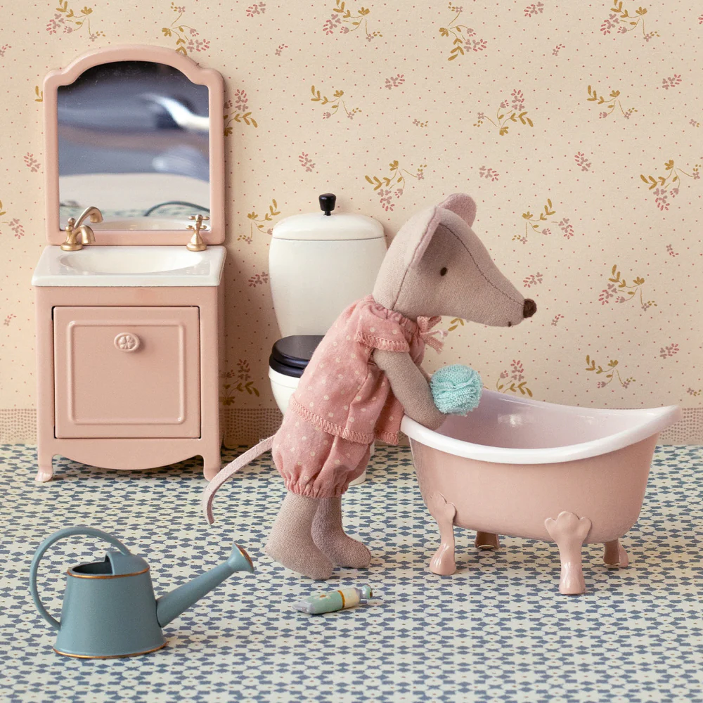 Bathtub Mouse Rose - Image 2