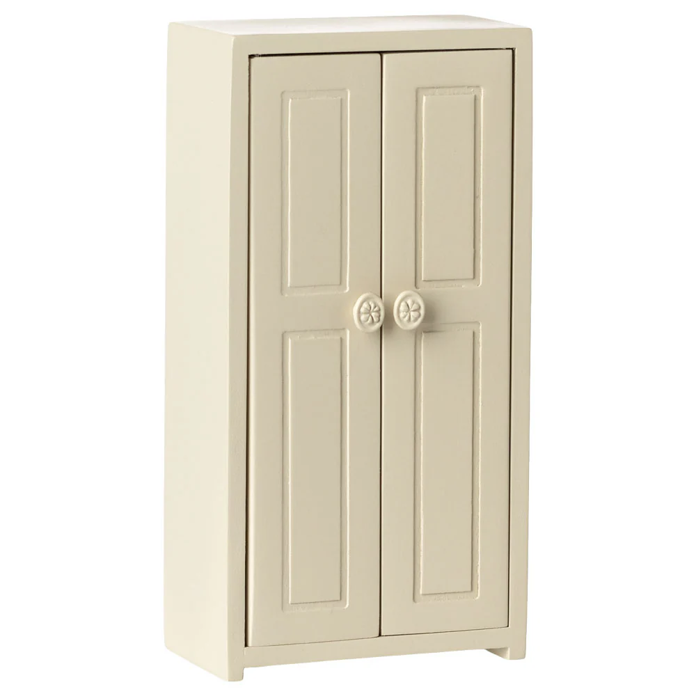 Closet Mouse Cream