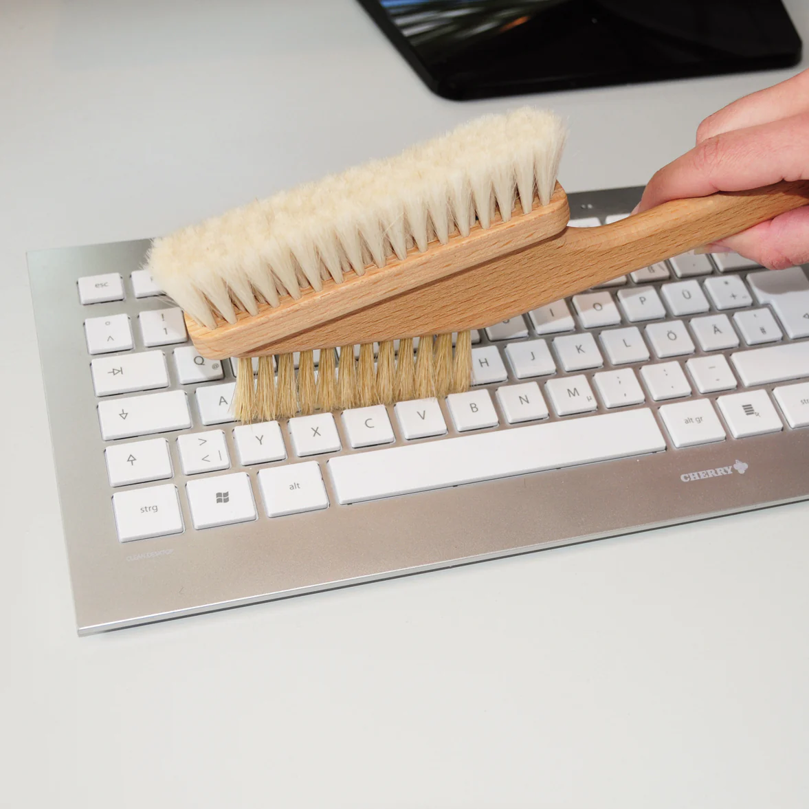 Computer Brush - Image 4