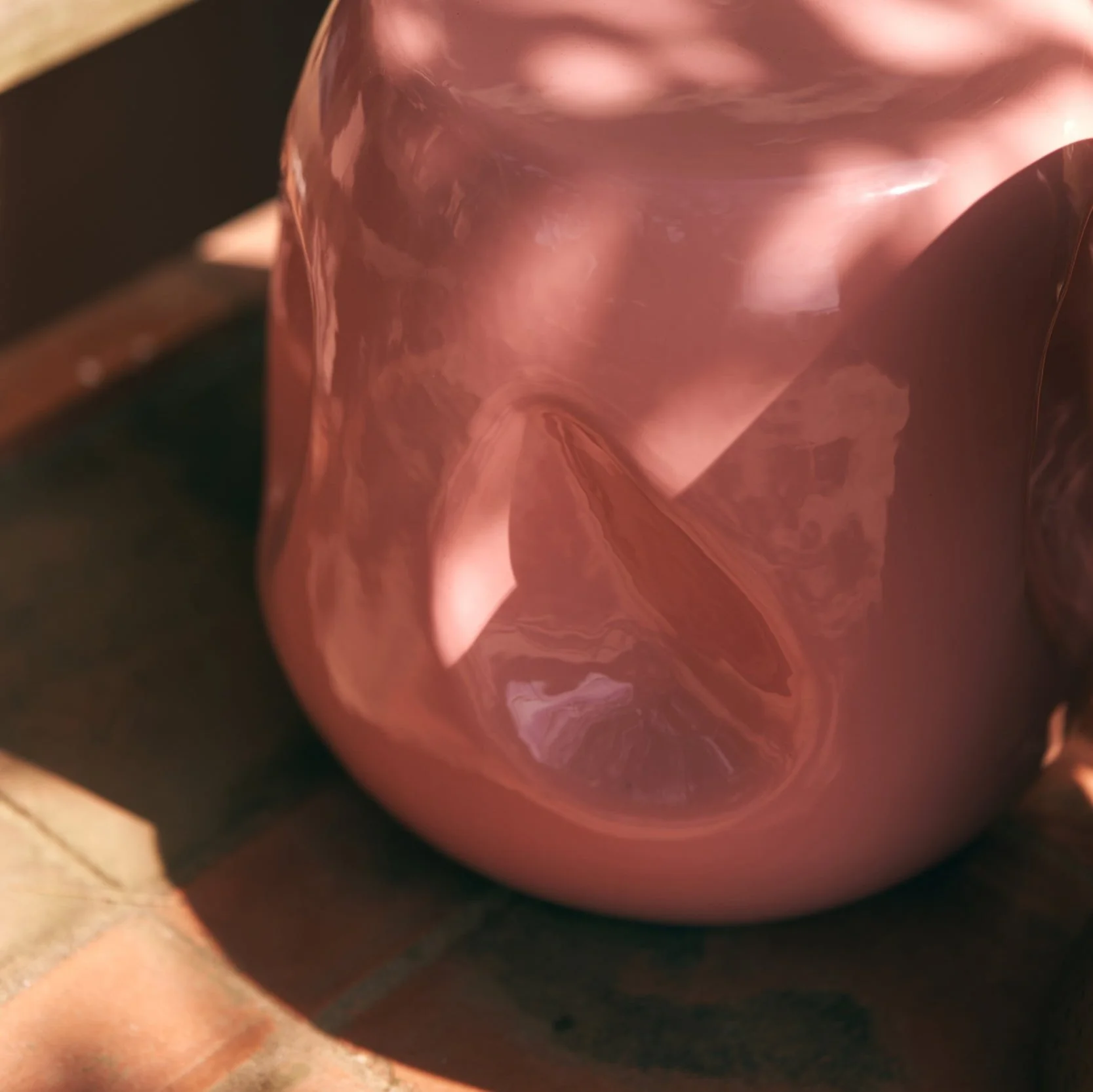 Currents Ceramic Side Table Coral - Image 2