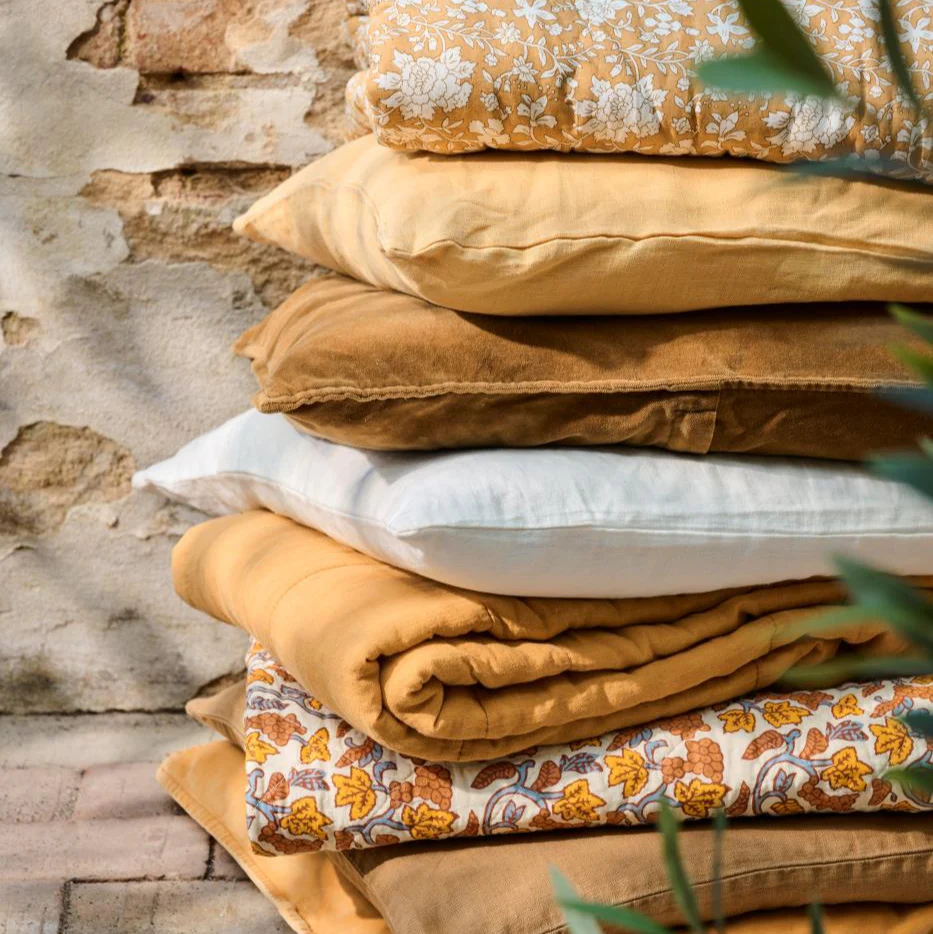 Cushion Linen Harvest Yellow 50 x 70cm - Image 2