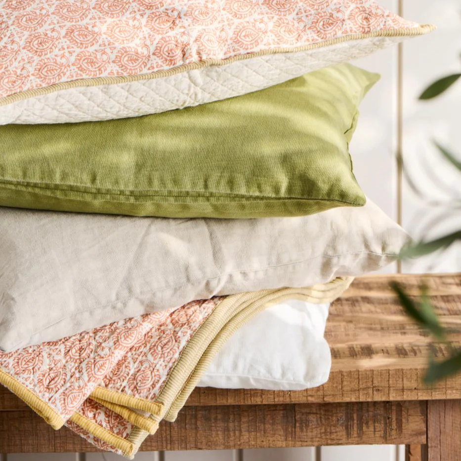 Cushion Inner Linen Herbal Green 50cm x 50cm - Image 2