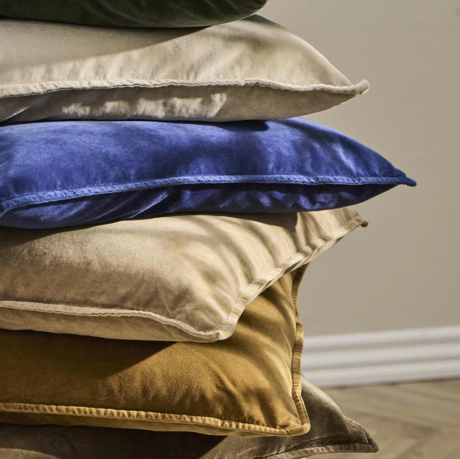 Cushion Velvet Indigo 50 x 50cm - Image 3