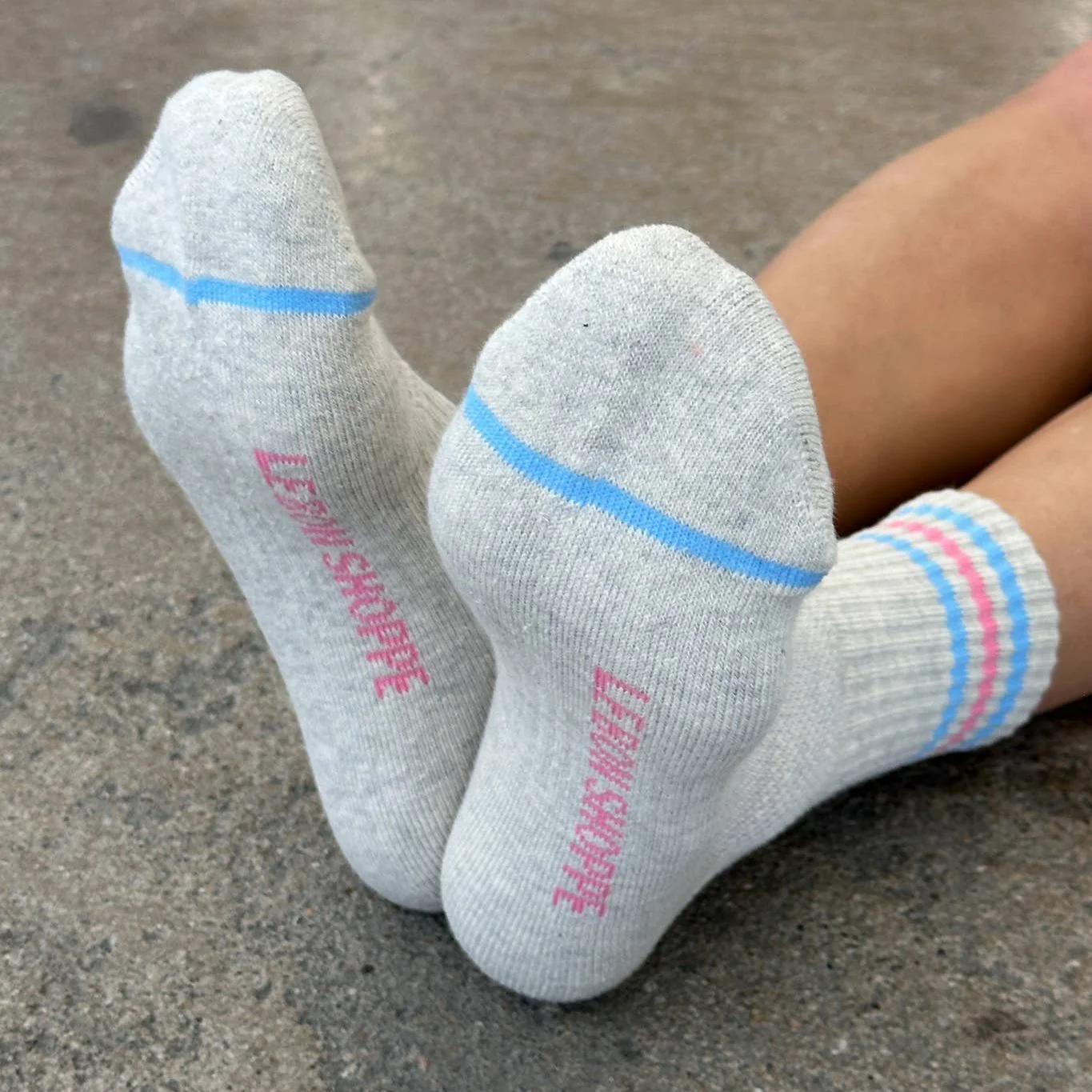 Girlfriend Socks: Bright Grey - Image 3