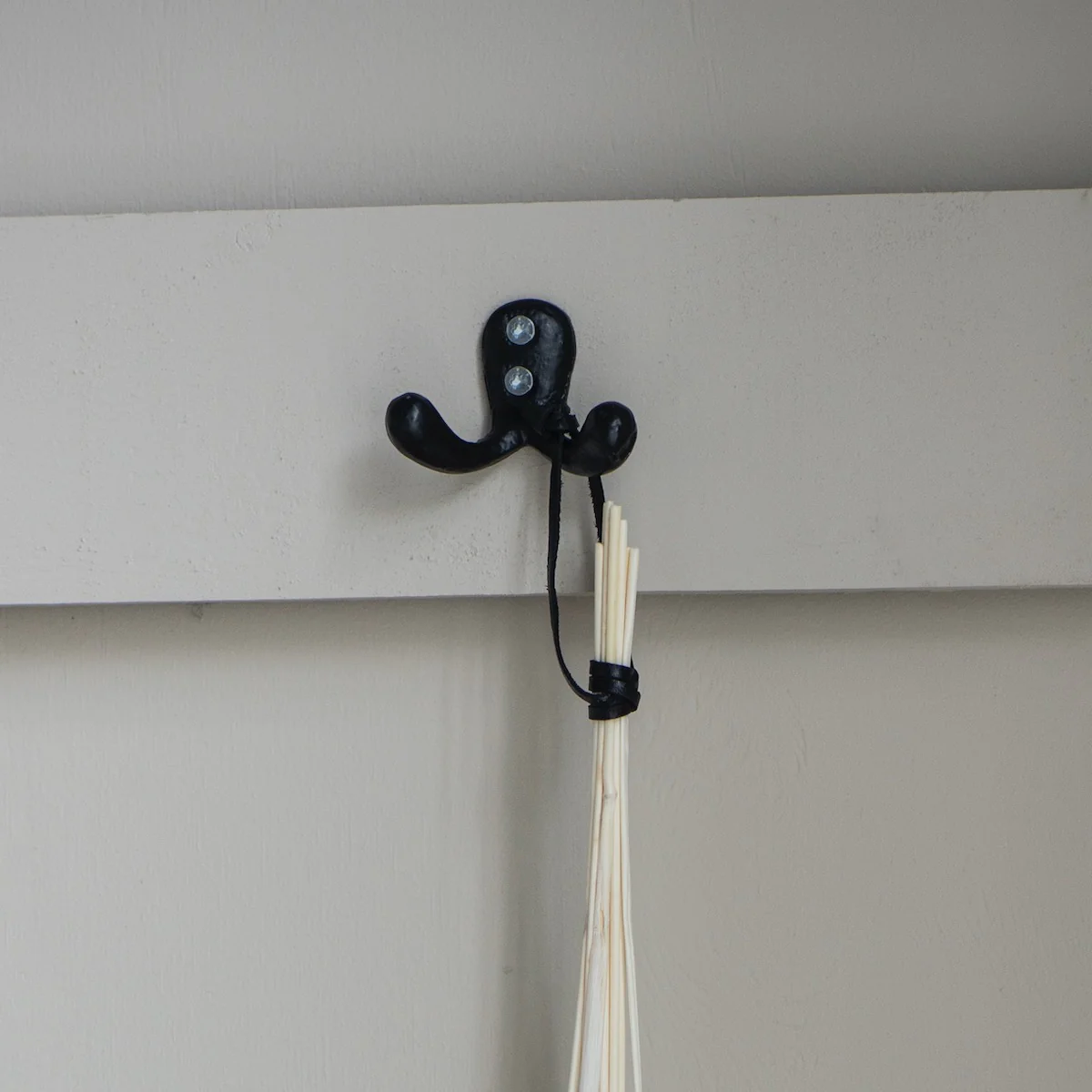 Hook Double Mini - Black - Image 3
