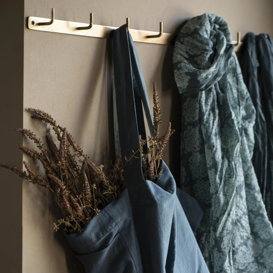 Hook Rack W/5 Hooks Antique Brass Look - Image 2