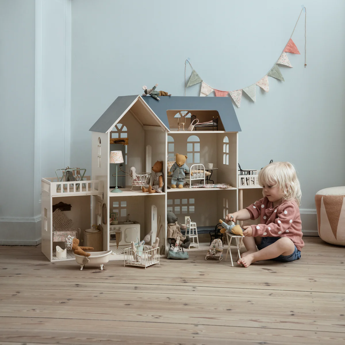 House of Miniature Bonus Room - Image 3