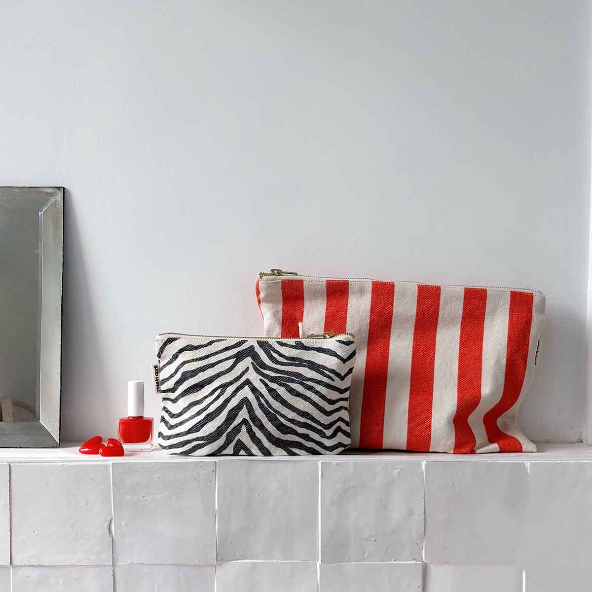 LILI FLAT POUCH STRIPES GREIGE / TOMATO - Image 2