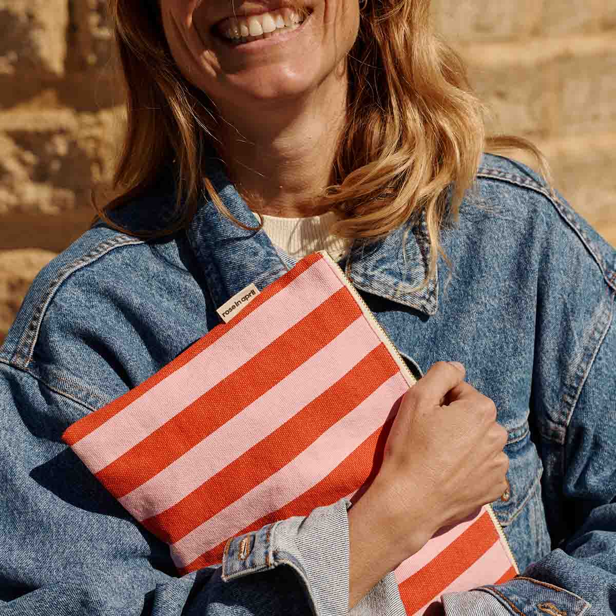 LILI FLAT POUCH STRIPES TOMATO / CANDY PINK: TOMATO / CANDY PINK - Image 7