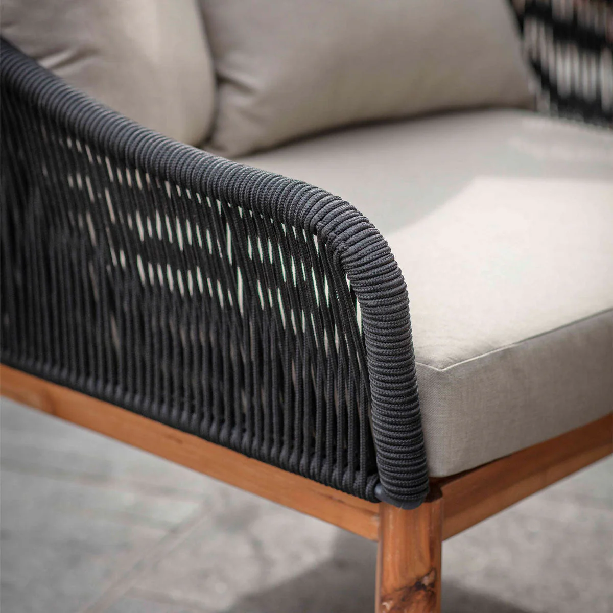 Garden Trading Luccombe Armchair Set - Image 2