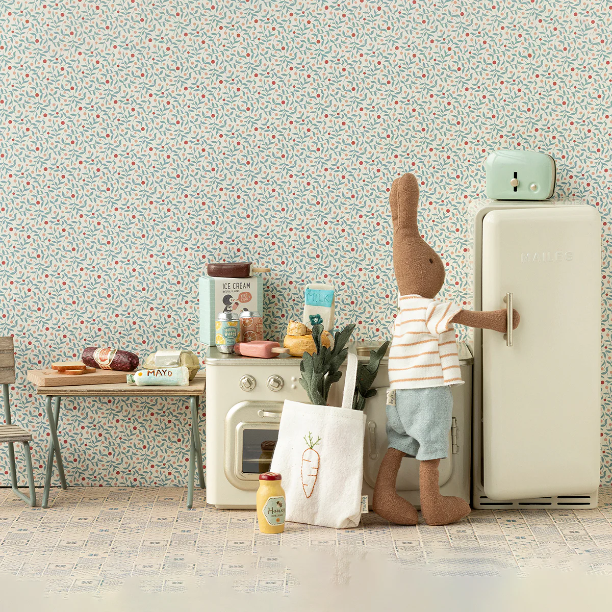 Miniature Fridge Off White - Image 2