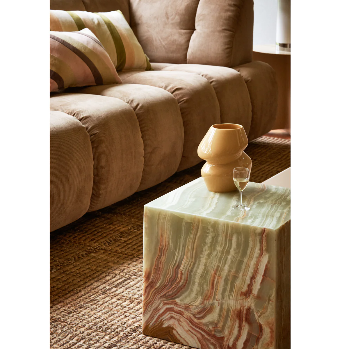 Onyx Block Table - Image 3