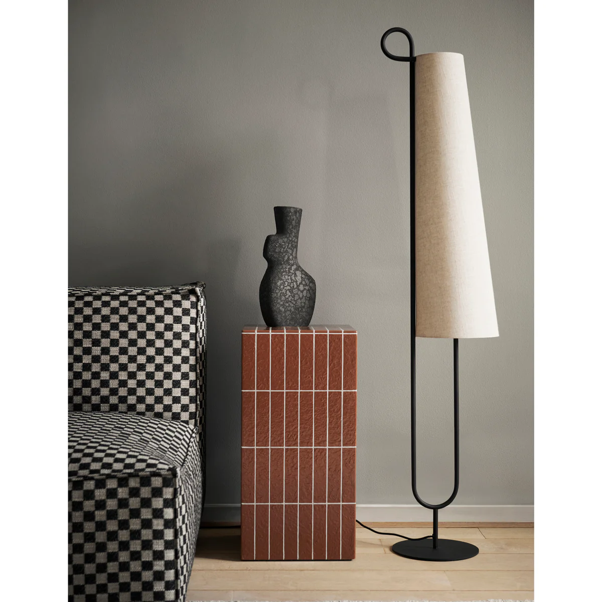 Pillar Pedestal - Brown - Image 6