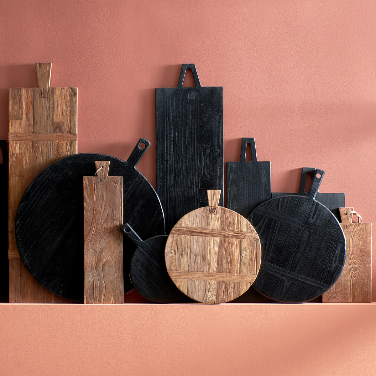 Round Large Bread Board Reclaimed Teak Ø50cm - Image 2