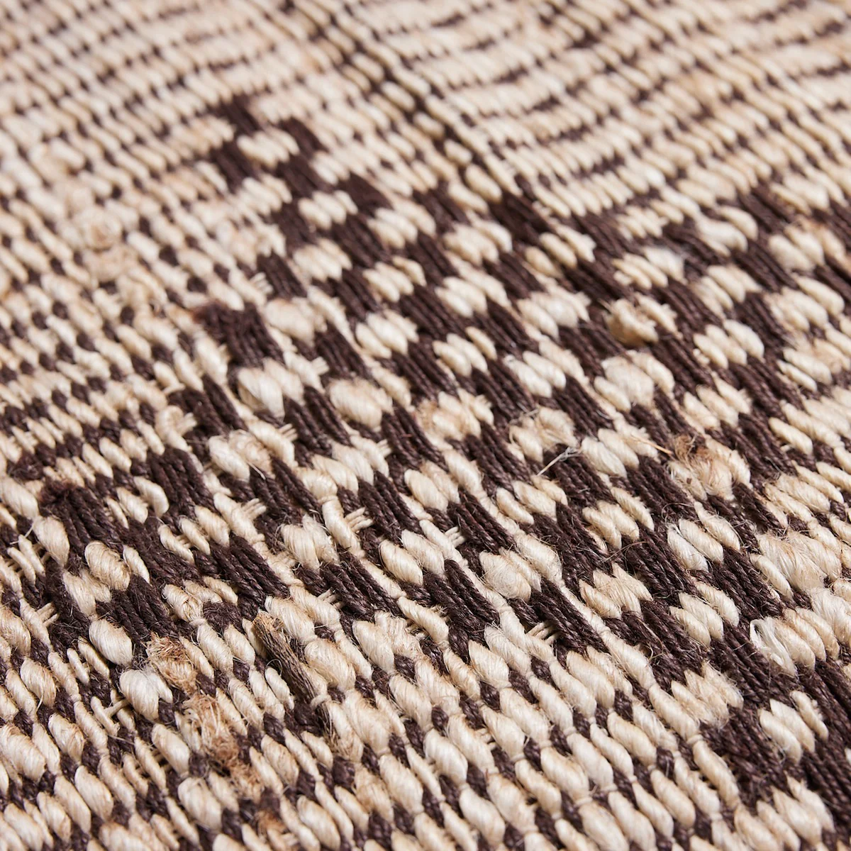 Rustic Jute Rug 200x200cm - Image 4