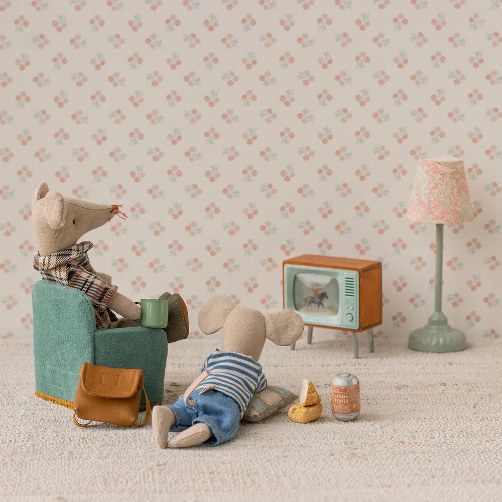 Television Mouse - Image 2