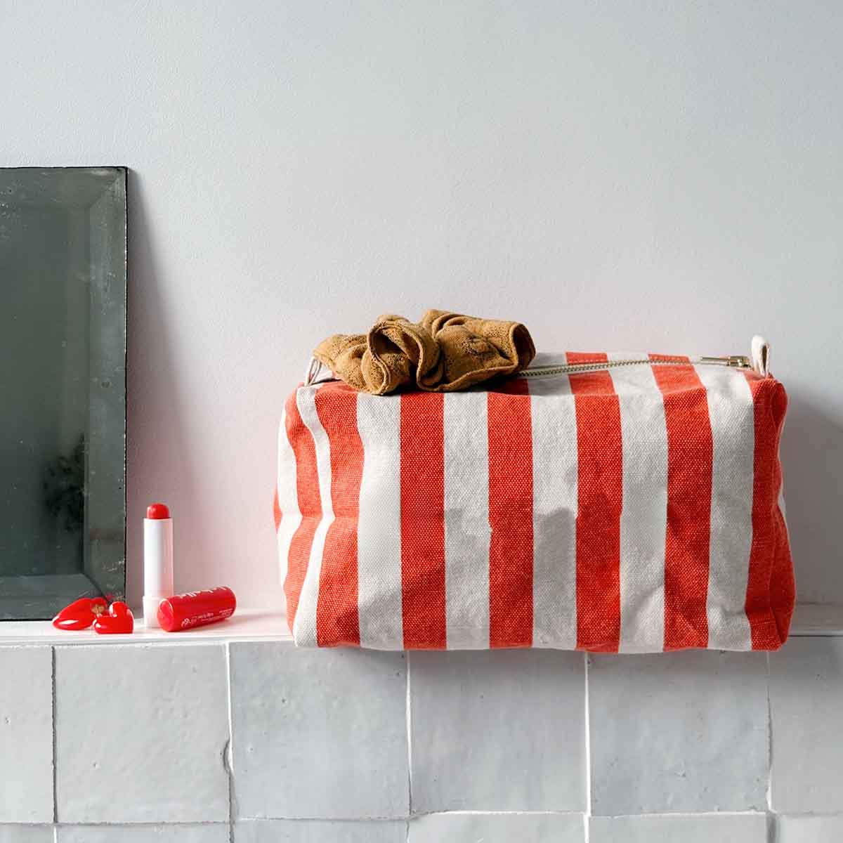 VIC TOILETRY BAG STRIPES GREIGE / TOMATO - Image 2