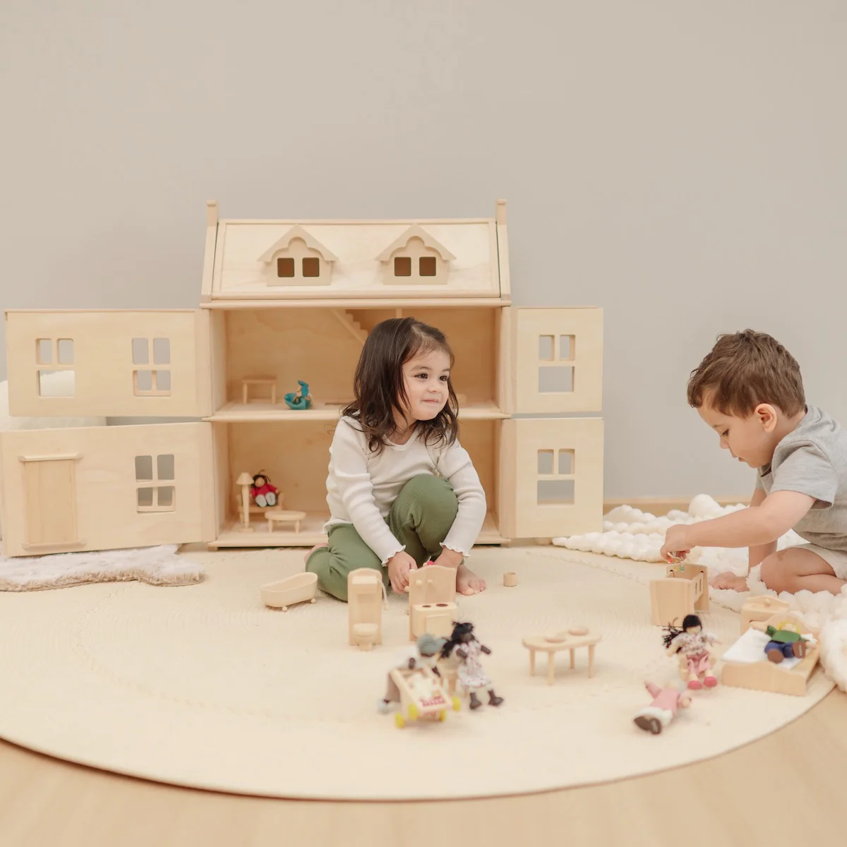 Bundle Victorian Dollshouse With Basement - Image 7