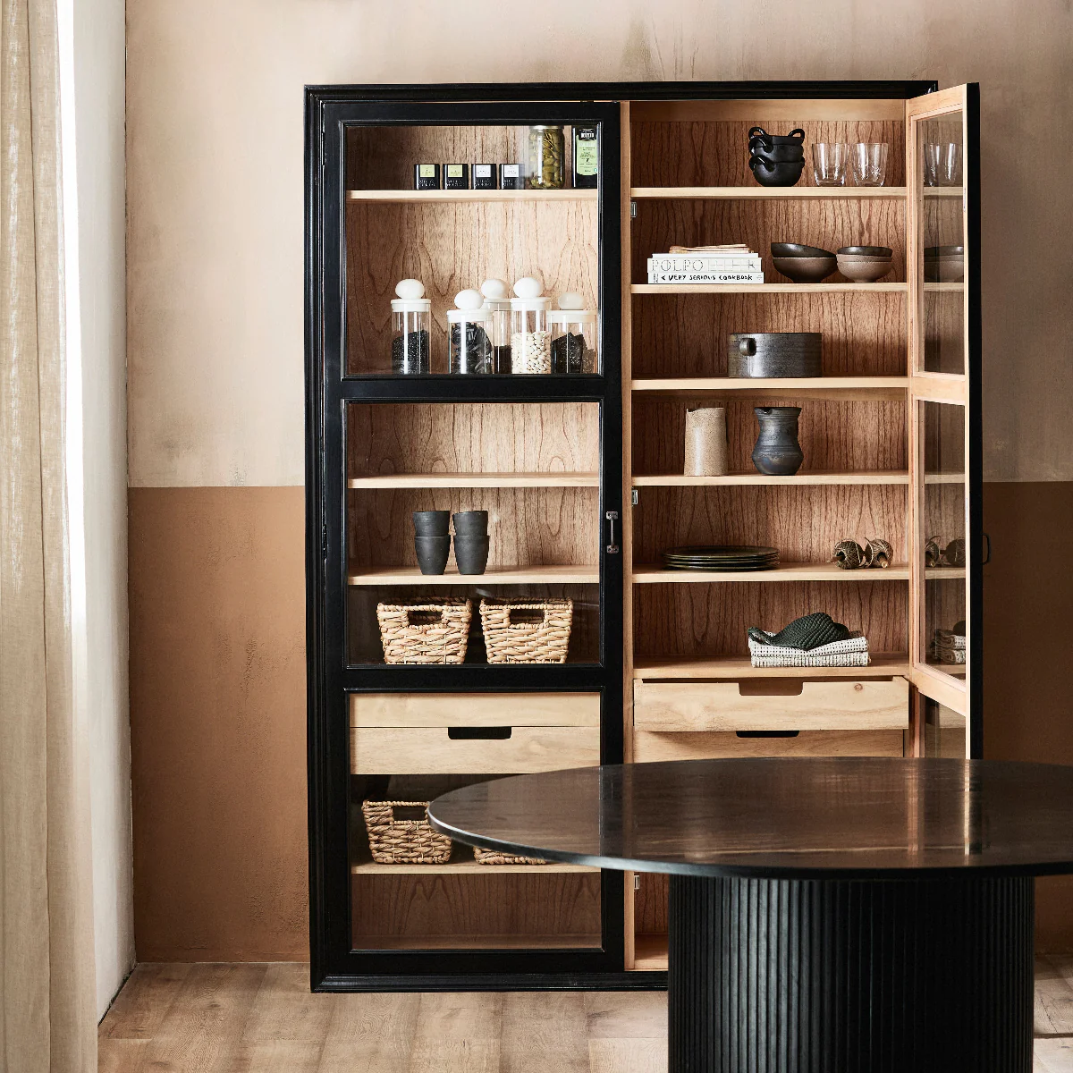 VIVA Cabinet , 2 Doors