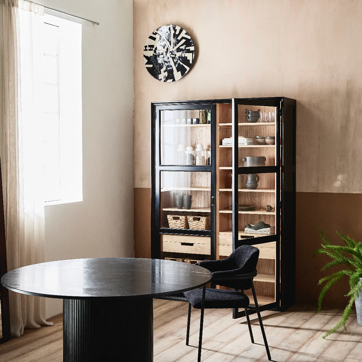 VIVA Cabinet , 2 Doors - Image 2