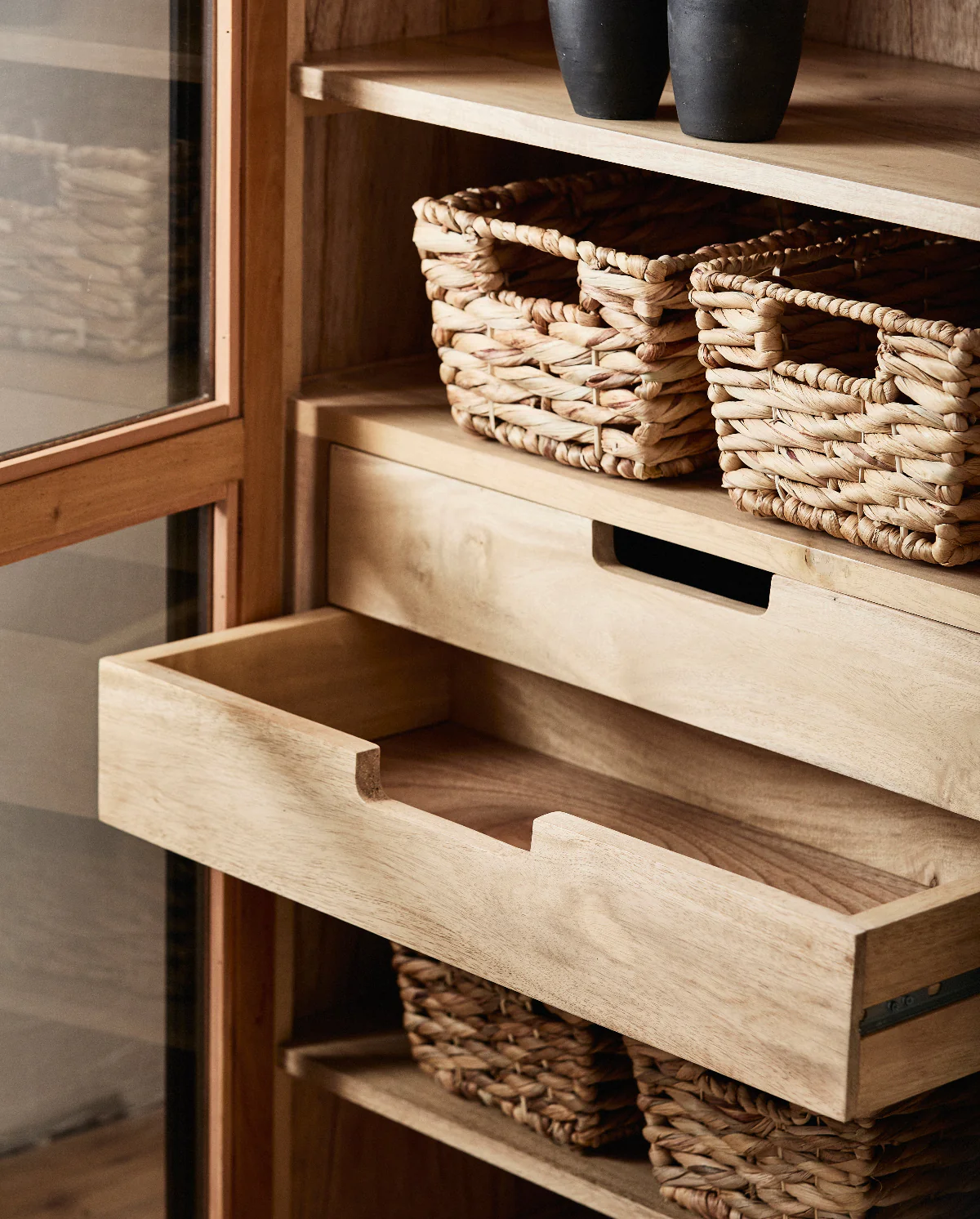 VIVA Cabinet , 2 Doors - Image 5