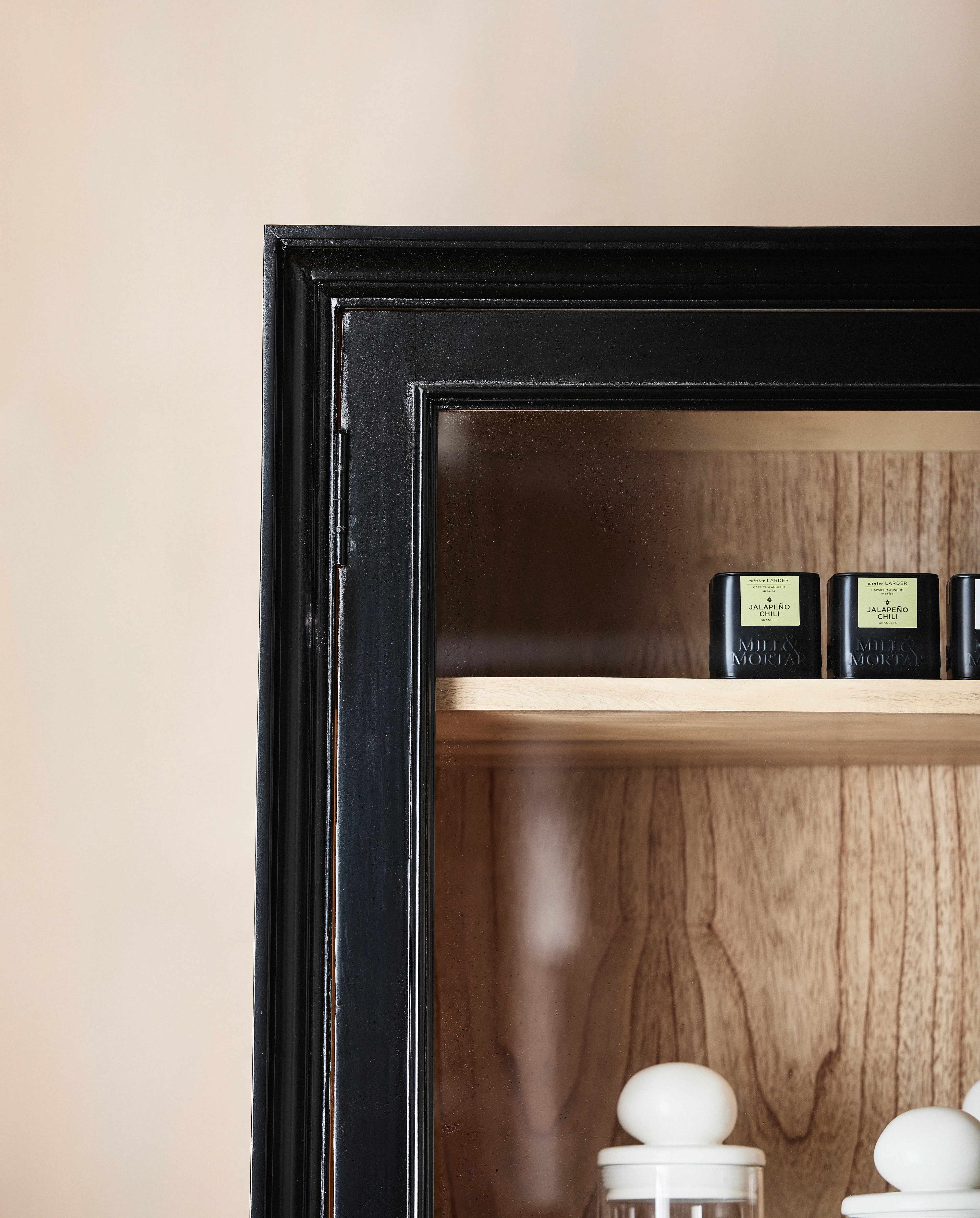 VIVA Cabinet , 2 Doors - Image 6