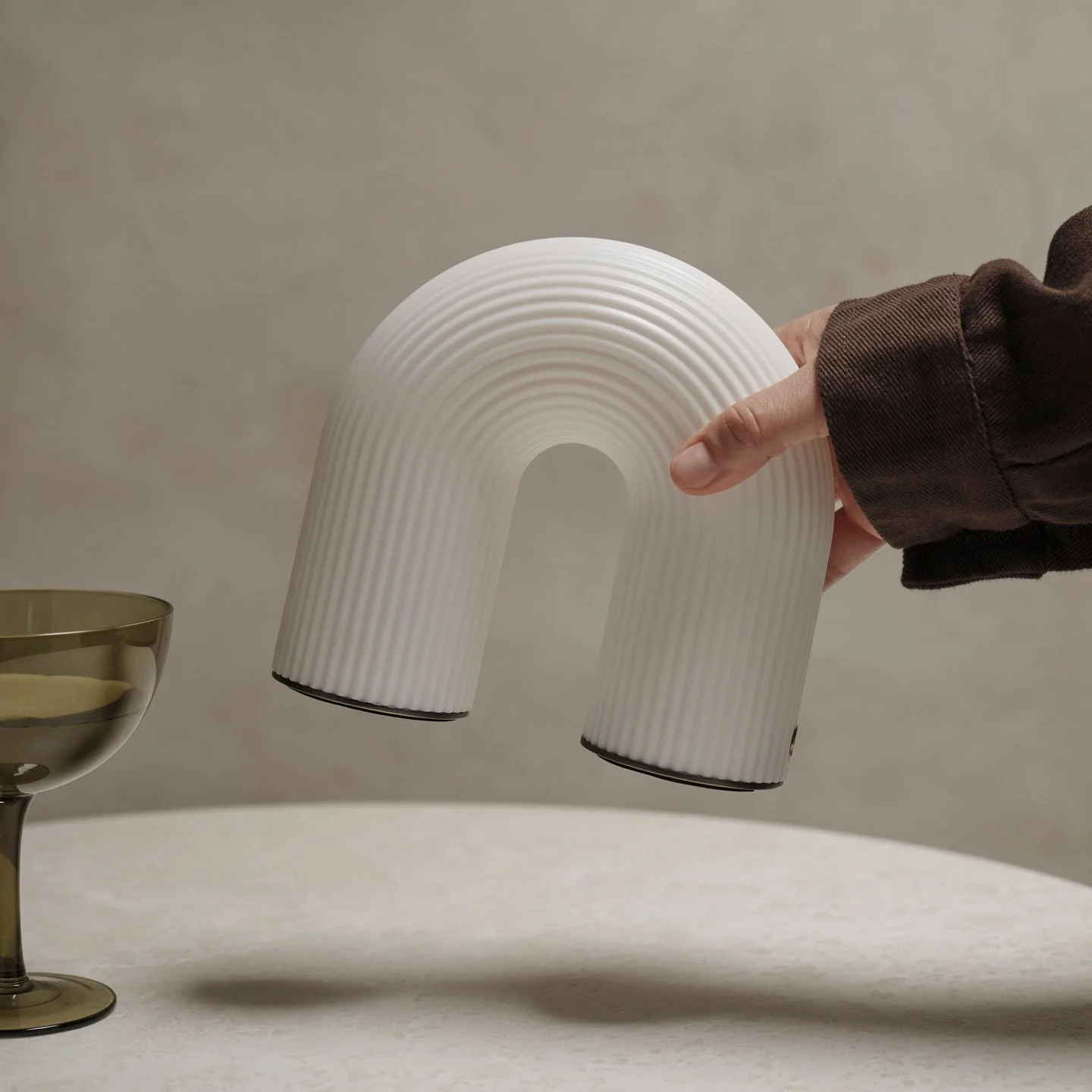 Vuelta Portable Lamp - White - Image 3