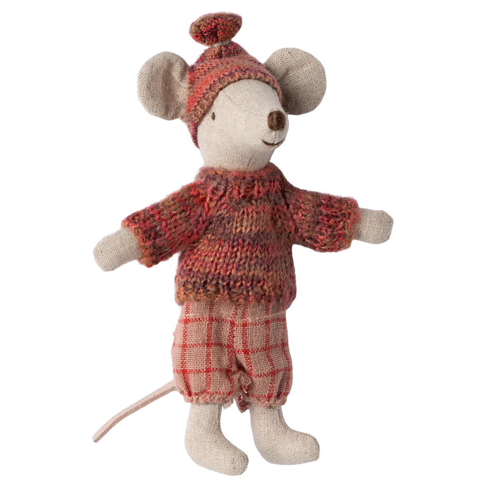 Maileg, Winter Mouse with Ski Set, Big Sister Rose - Image 3